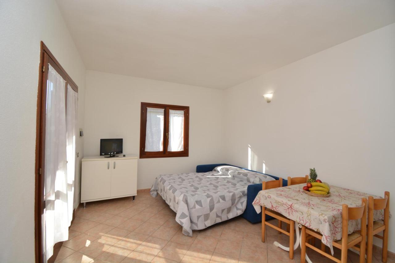 Appartamenti Airone San Teodoro  Esterno foto