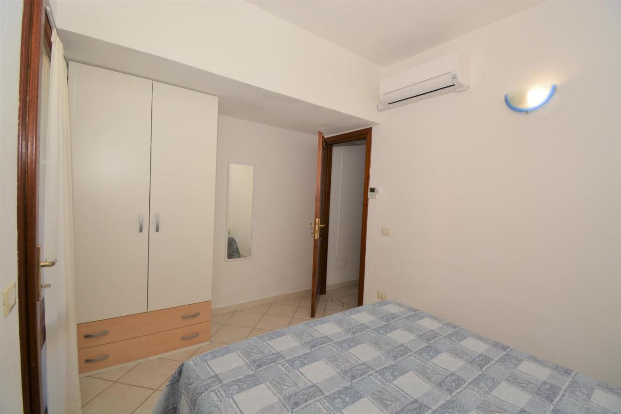 Appartamenti Airone San Teodoro  Esterno foto