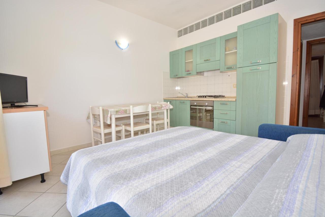 Appartamenti Airone San Teodoro  Esterno foto